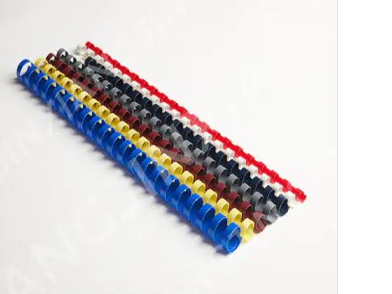 How does the sliding mechanism of the binder work?